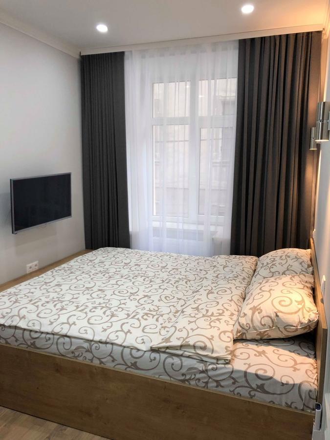 LUX Apartment Ruska Lviv Exteriör bild