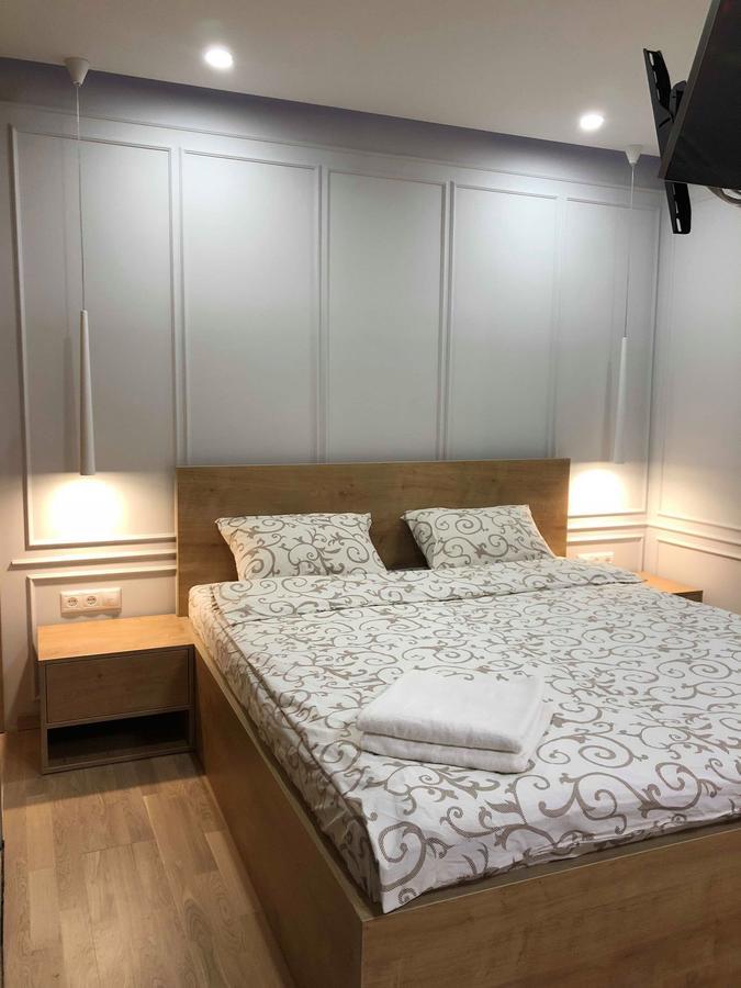 LUX Apartment Ruska Lviv Exteriör bild